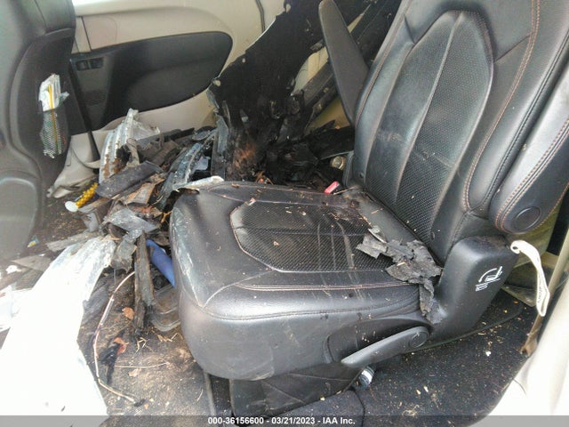 2C4RC1BG0KR685513 Chrysler Pacifica Touring L