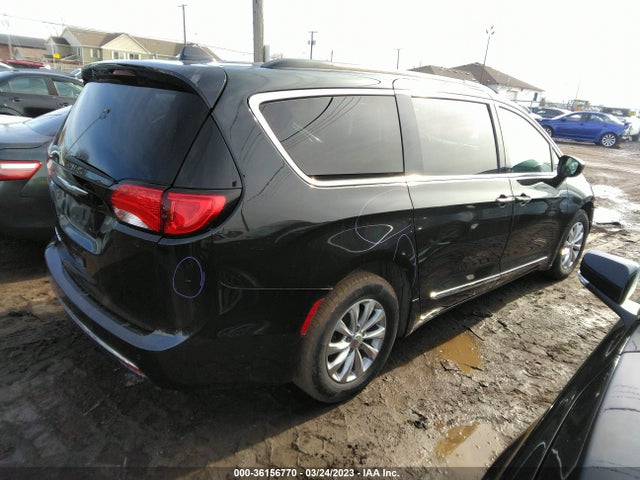 2C4RC1BG9HR758984 Chrysler Pacifica Touring-l