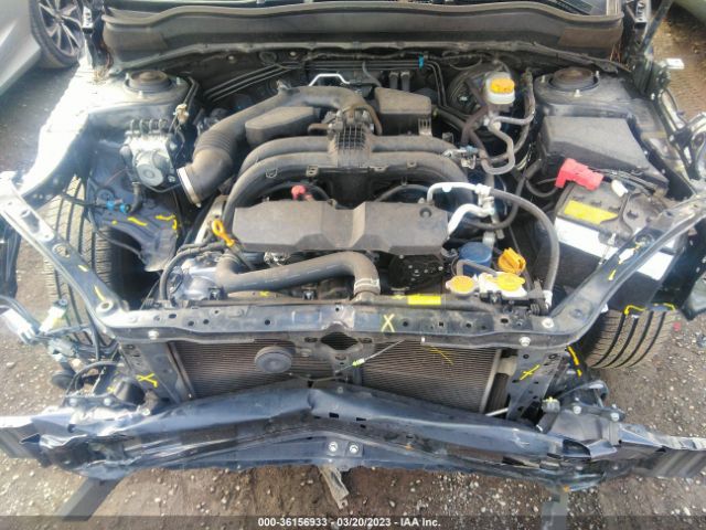 JF2SJAEC9JH535556 Subaru Forester Premium