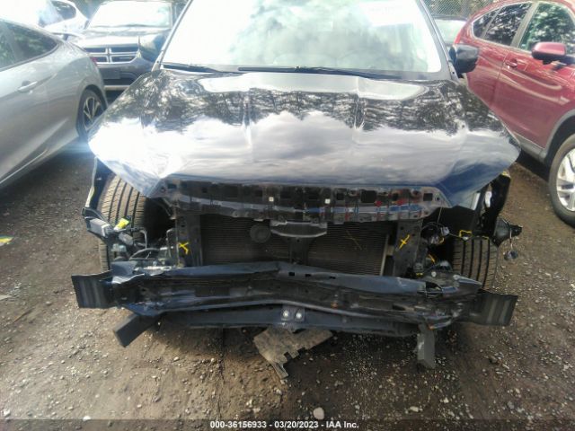 JF2SJAEC9JH535556 Subaru Forester Premium