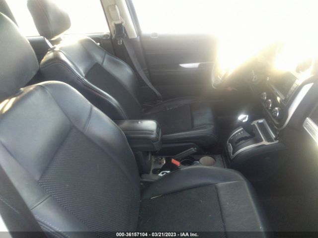 1C4NJDEB0ED804173 Jeep Compass Latitude