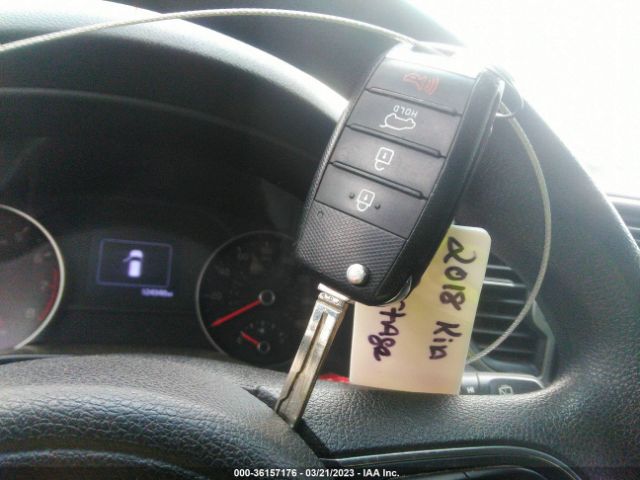 KNDPMCAC4J7346171 KIA Sportage Lx