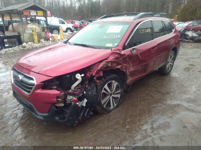 Subaru Outback Limited 2018 4S4BSANC3J3233815 Image 2