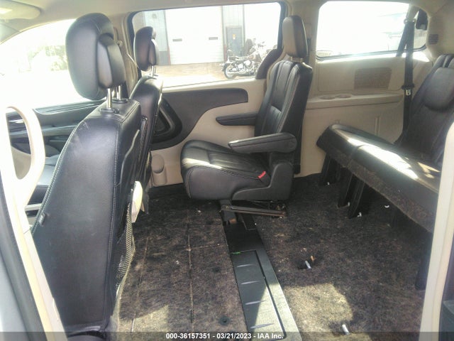 2C4RC1BG2ER255714 Chrysler Town & Country Touring