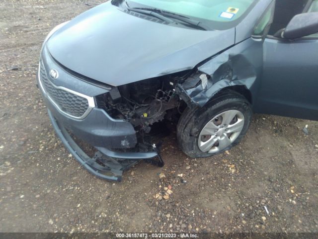 KNAFK4A67G5585409 KIA FORTE LX