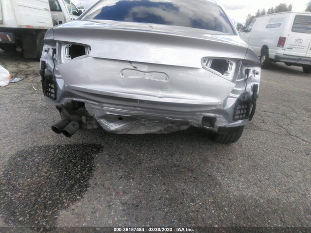 WAUBFAFLXFN038049 Audi A4 PREMIUM
