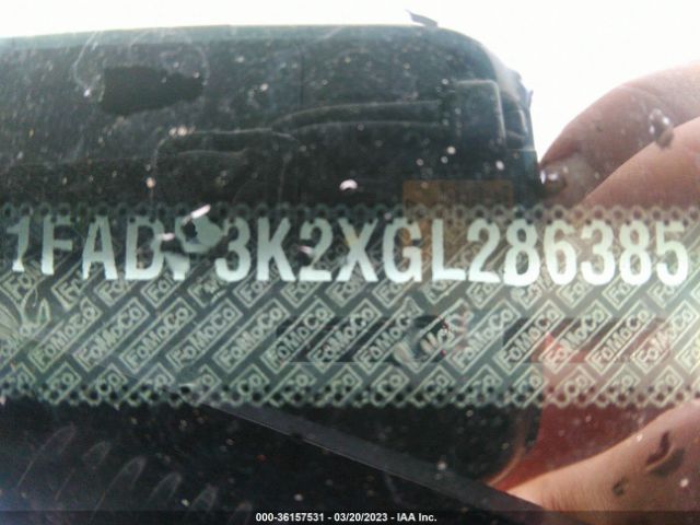 1FADP3K2XGL286385 Ford FOCUS SE