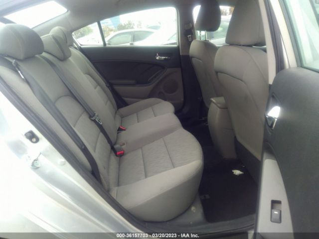 KNAFK4A60E5164497 KIA FORTE LX