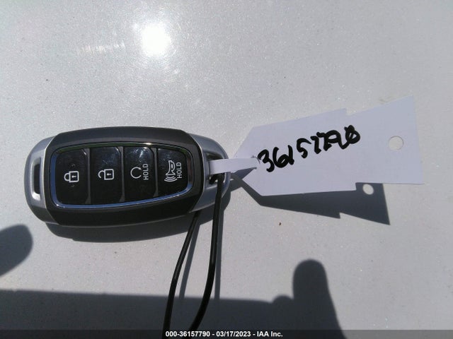 Hyundai Venue Limited 2023 KMHRC8A30PU210523 Image 3