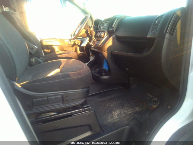 36157842 :رقم المزاد ، 3C6TRVBG4EE111277 vin ، 2014 Ram Promaster مزاد بيع