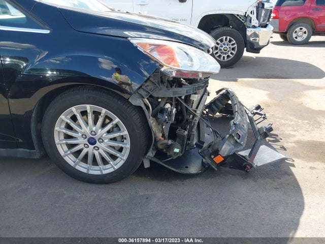 Ford C-max Energi Sel 2016 1FADP5CU2GL103220 Image 8