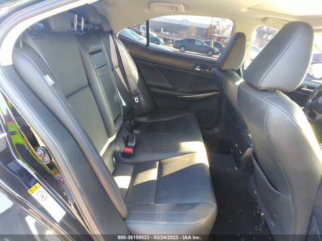 Lexus IS 200T 2016 JTHBA1D28G5019737 Image 10