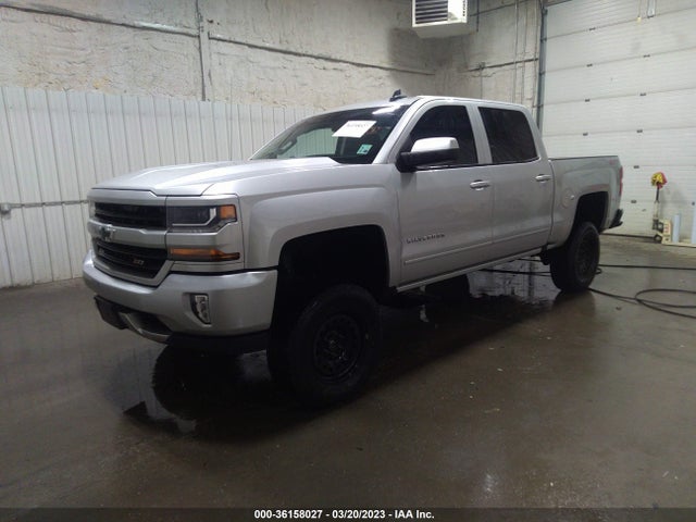 Chevrolet Silverado 1500 Lt 2017 3GCUKREC7HG369450 Image 2