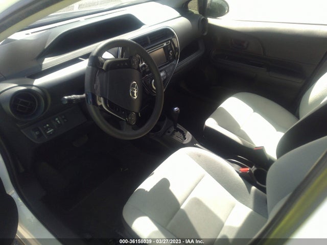 2018 Toyota Prius, VIN: JTDKDTB33J1614896