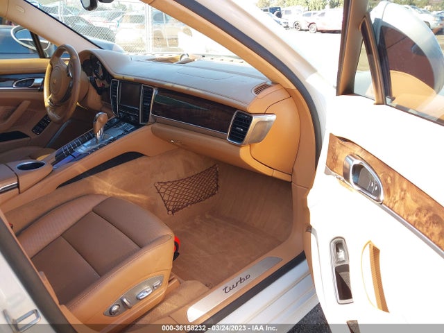 2016 Porsche Panamera, VIN: WP0AC2A79GL070057