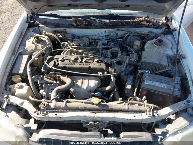 2001 NISSAN ALTIMA GXE VIN: 1N4DL01D81C204710
