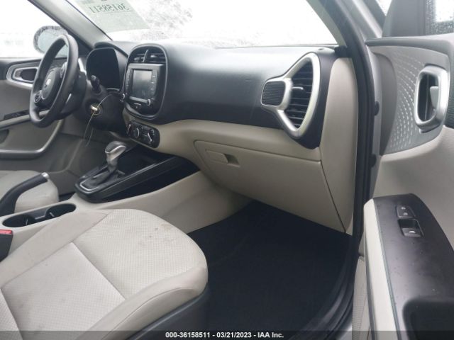 KNDJ23AU2L7032123 KIA SOUL LX
