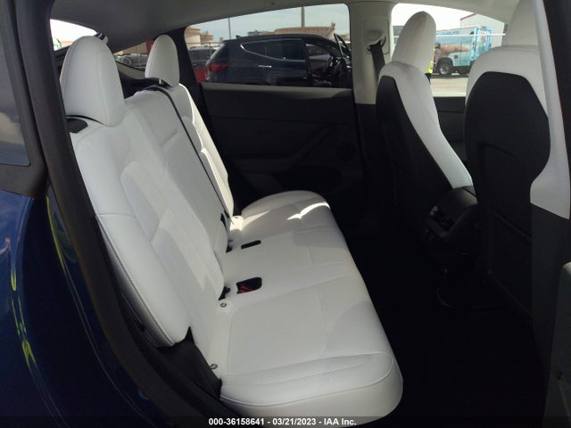 Tesla Model Y Long Range 2023 7SAYGDEE6PF639198 Image 8