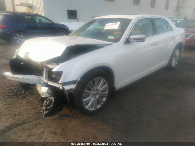 2012 CHRYSLER 300 300C VIN: 2C3CCAKT2CH143392