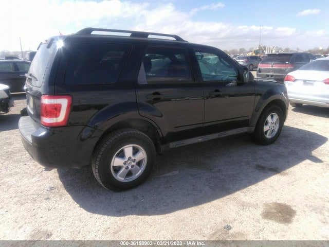 2009 FORD ESCAPE XLT VIN: 1FMCU03719KA95630