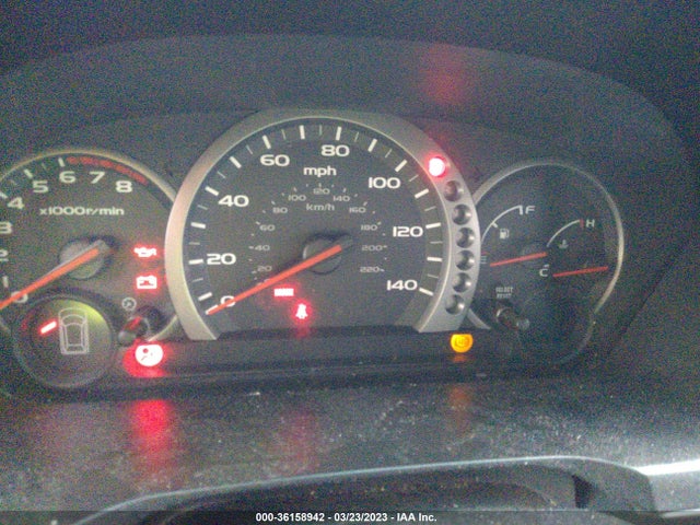 2004 HONDA PILOT EX VIN: 2HKYF18574H569170
