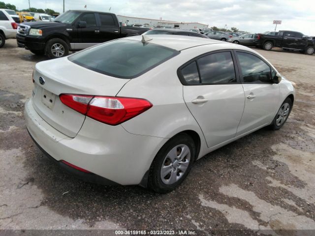 KNAFK4A68E5161251 KIA FORTE LX