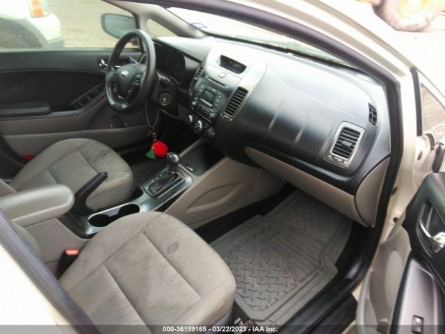 KNAFK4A68E5161251 KIA FORTE LX