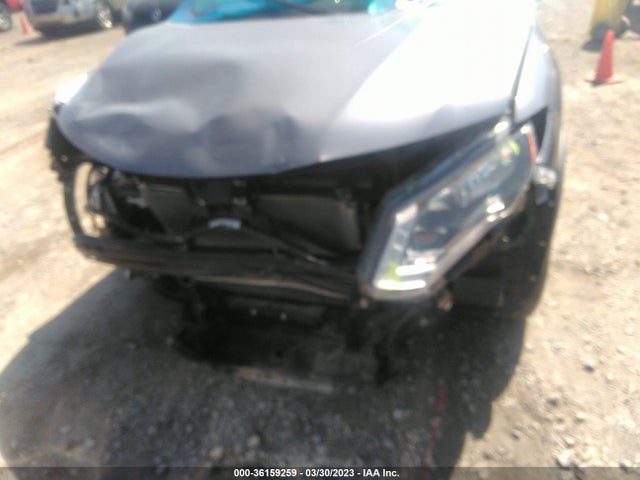 2018 NISSAN ROGUE S VIN: KNMAT2MT4JP559121