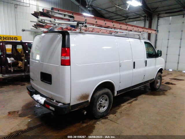 Chevrolet EXPRESS CARGO VAN 2020 1GCWGAFG0L1164072 Image 4