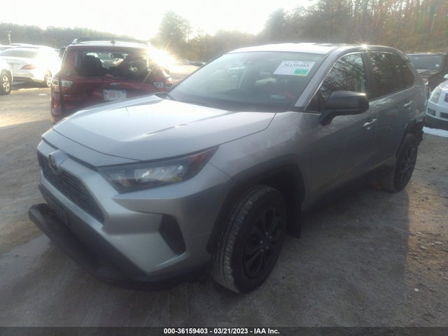 Toyota RAV4 LE 2022 2T3F1RFV6NC268263 Image 2