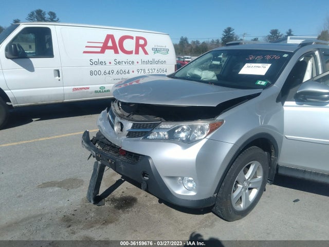 2013 TOYOTA RAV4 XLE VIN: 2T3RFREV4DW008795