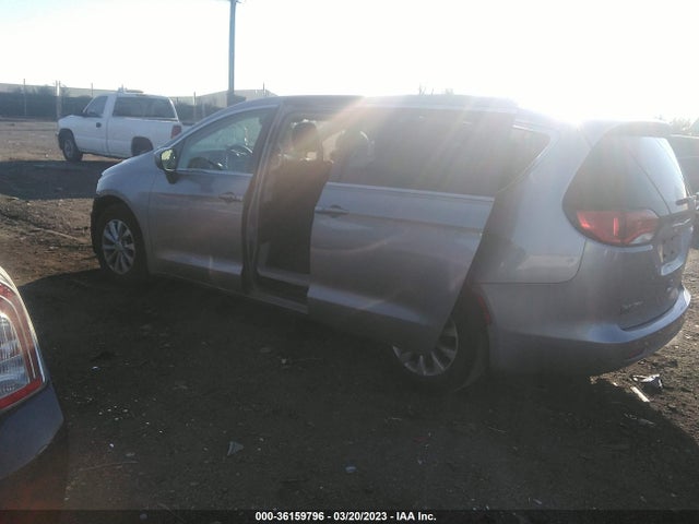 2C4RC1DG8HR553430 Chrysler Pacifica Touring