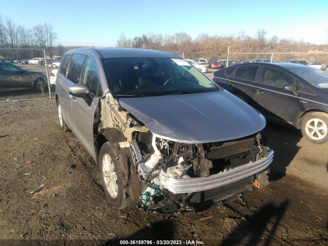 2C4RC1DG8HR553430 Chrysler Pacifica Touring