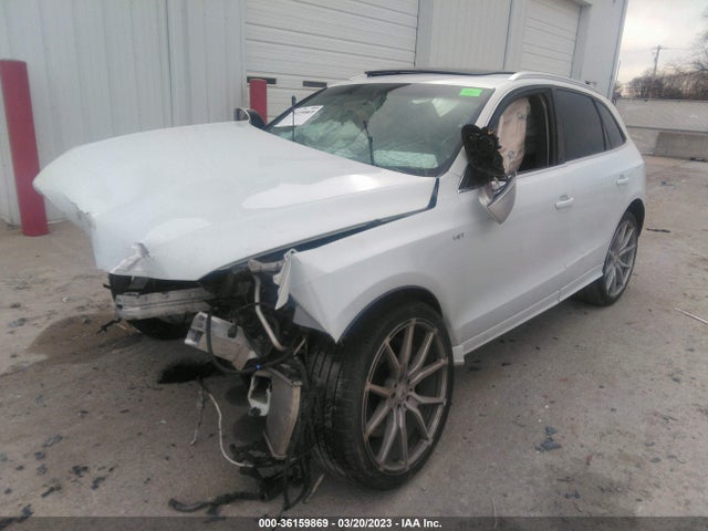 WA1CGAFP7EA063921 Audi Sq5 Premium Plus