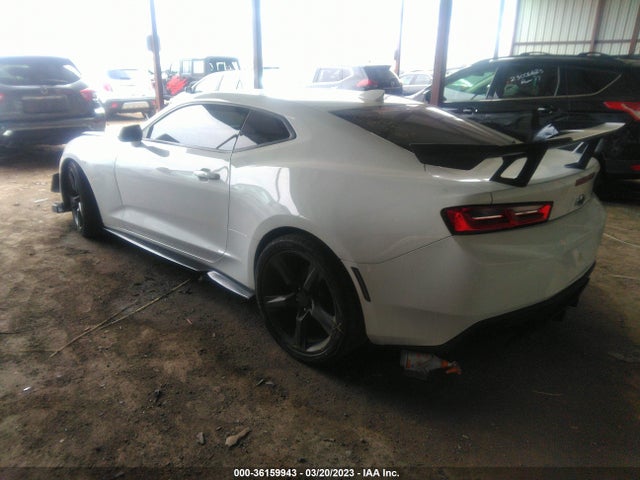 Chevrolet Camaro 2lt 2017 1G1FD1RS1H0178688 Image 4