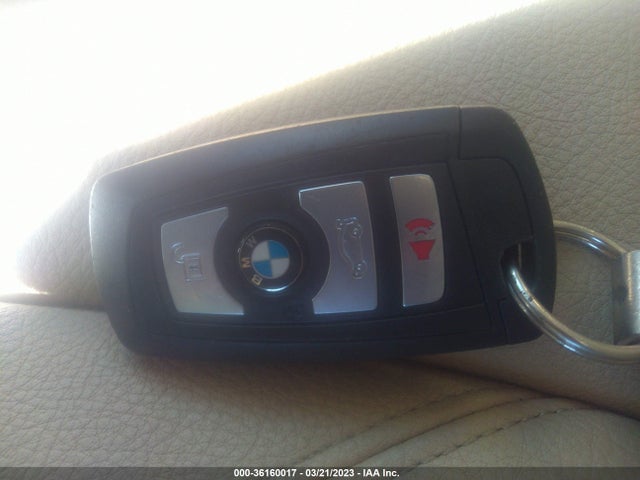 2016 BMW 3 Series, VIN: WBA8E5G50GNU20175