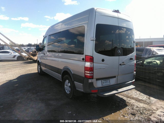 2016 MERCEDES-BENZ SPRINTER PASSENGER VANS VIN: WDZPE7DD6GP231881