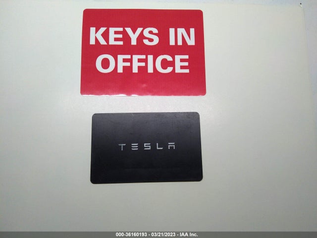 7SAYGDEF3NF436856 Tesla Model Y Performance