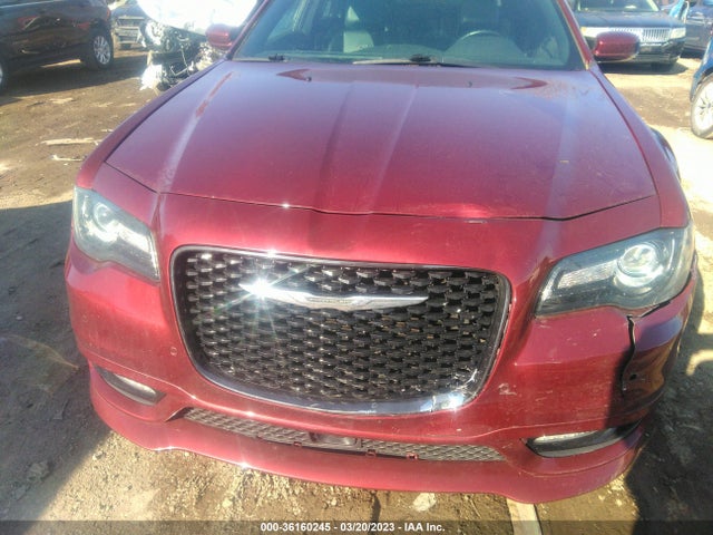 2C3CCAGGXJH302359 Chrysler 300 300s