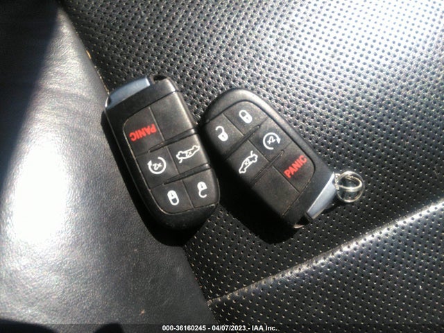 2C3CCAGGXJH302359 Chrysler 300 300s