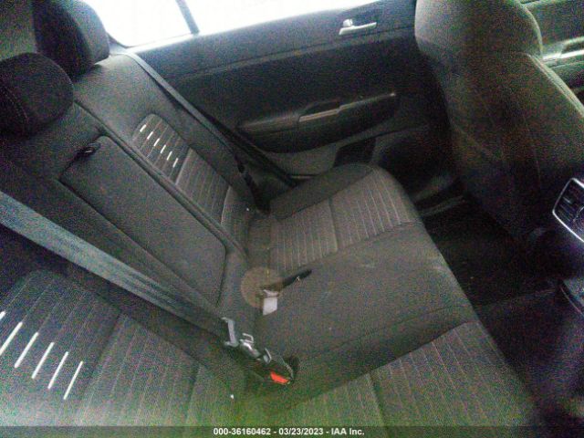 KNDPMCAC1H7033413 KIA Sportage Lx