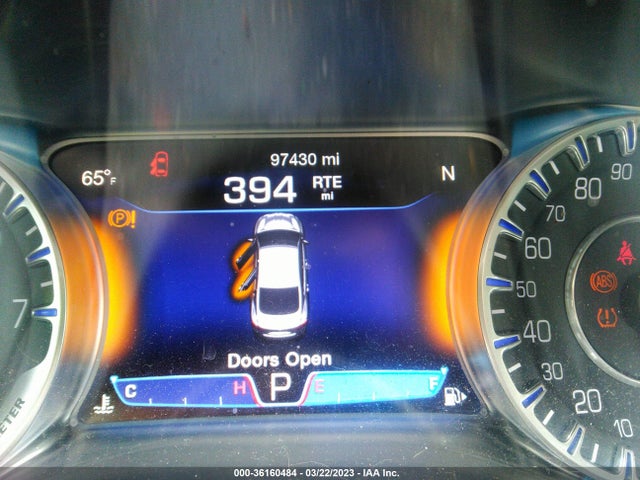 Chrysler 200 C 2015 1C3CCCCBXFN535372 Image 8