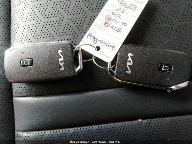 KNDRGDLG8N5108606 KIA Sorento Hybrid S