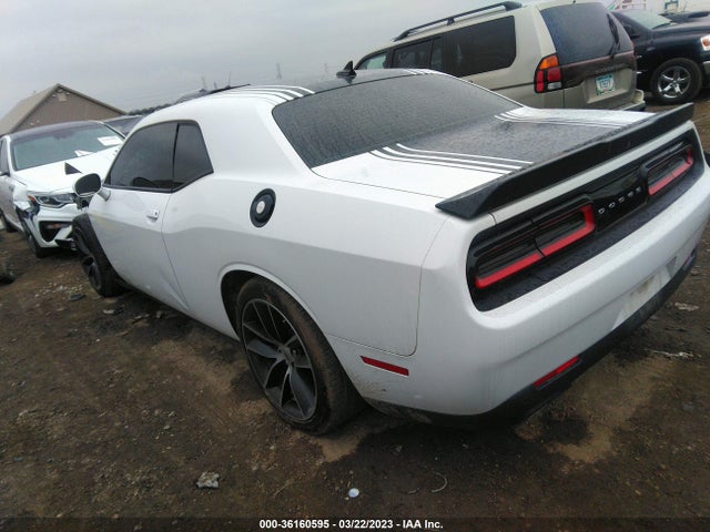 Dodge Challenger 392 Hemi Scat Pack Shaker 2017 2C3CDZFJ8HH664399 Image 3