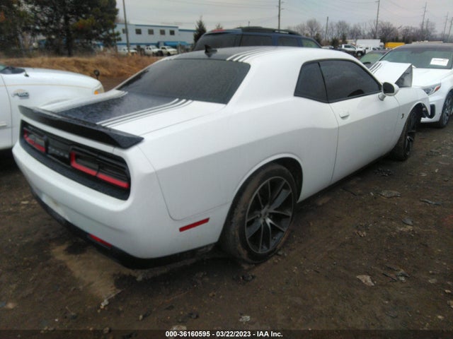 Dodge Challenger 392 Hemi Scat Pack Shaker 2017 2C3CDZFJ8HH664399 Image 4
