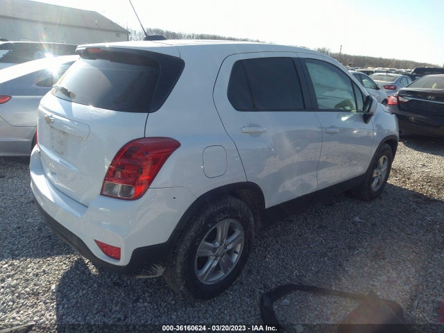 Chevrolet TRAX LS 2021 KL7CJKSBXMB301919 Image 4