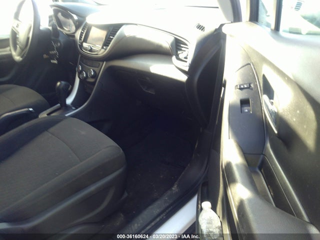 Chevrolet TRAX LS 2021 KL7CJKSBXMB301919 Image 5
