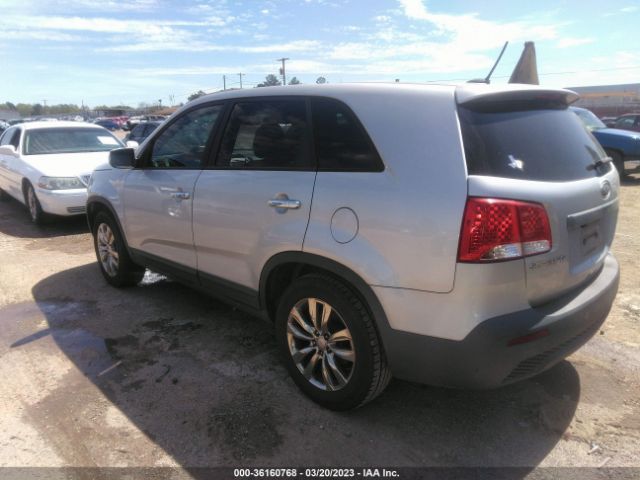 5XYKU3A12BG026215 KIA SORENTO EX