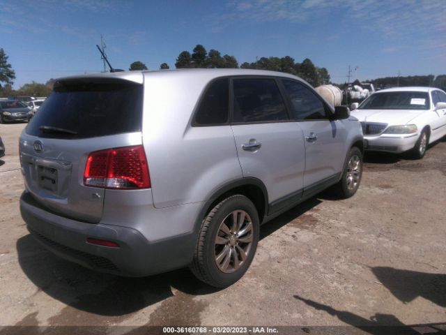 5XYKU3A12BG026215 KIA SORENTO EX