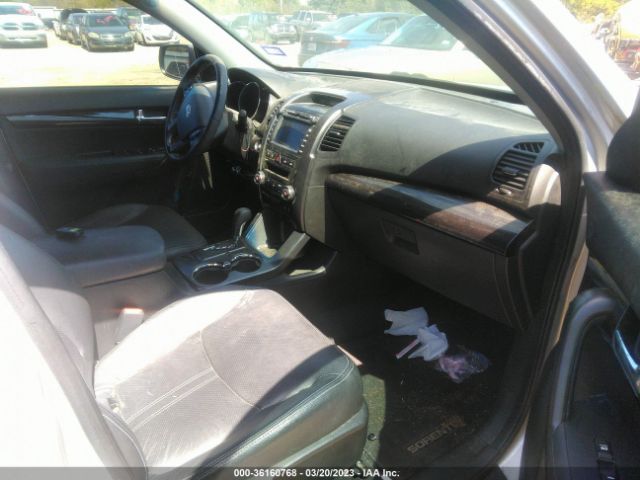 5XYKU3A12BG026215 KIA SORENTO EX